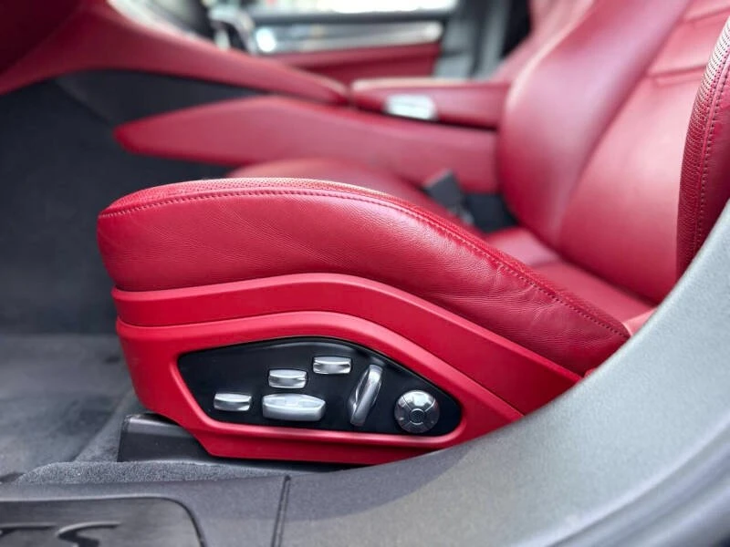 2019 Porsche 971 Panamera GTS - Image 12 of 20