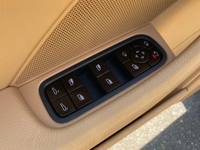 2019 Porsche 971 Panamera - Image 13 of 20