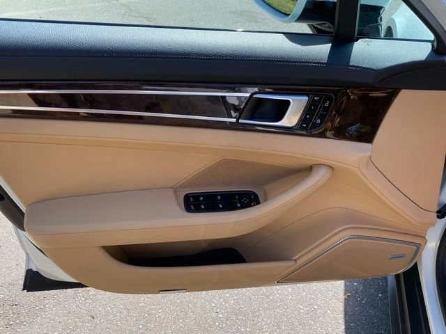 2019 Porsche 971 Panamera - Image 12 of 20