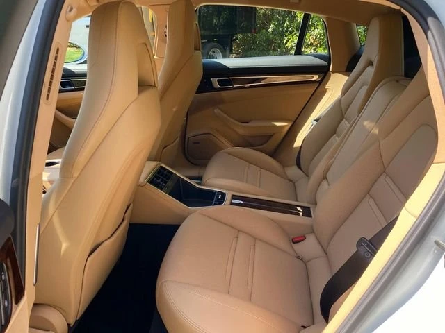 2019 Porsche 971 Panamera - Image 9 of 20