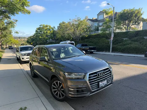 2019 Audi Q7 55 TFSI Quattro Premium Plus