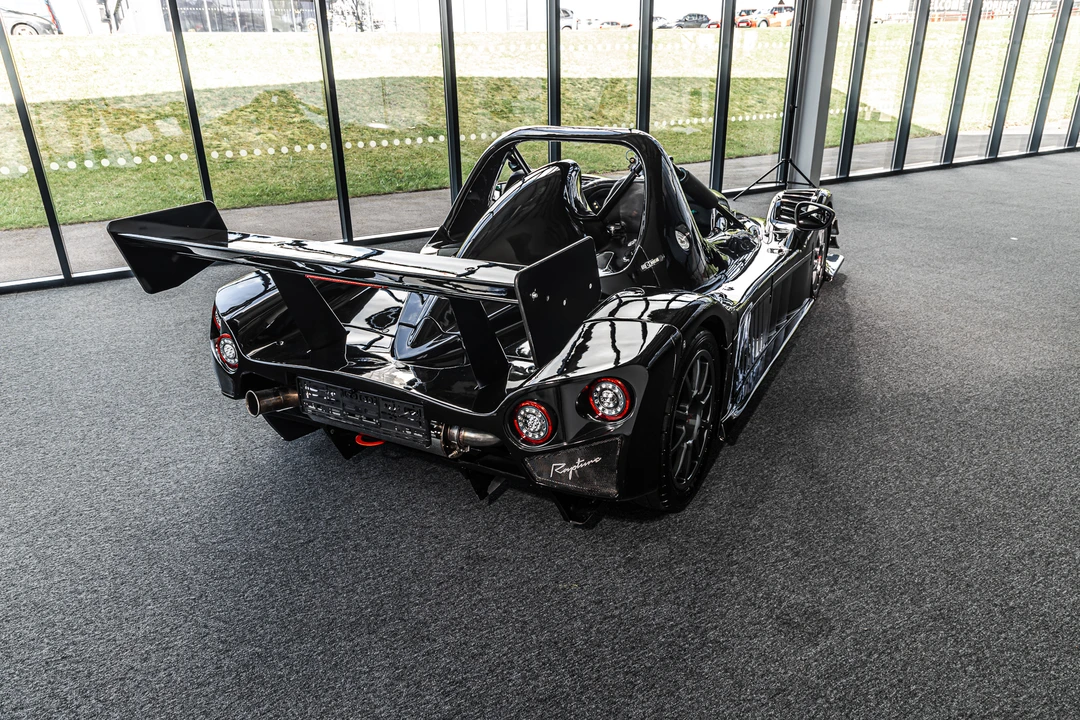 2019 Radical - Image 16 of 31
