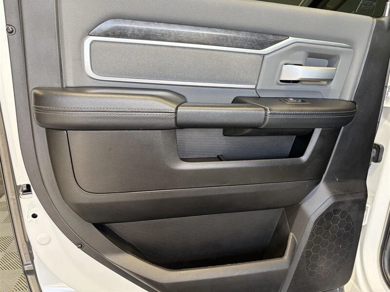 2019 Ram 2500 - Image 16 of 21