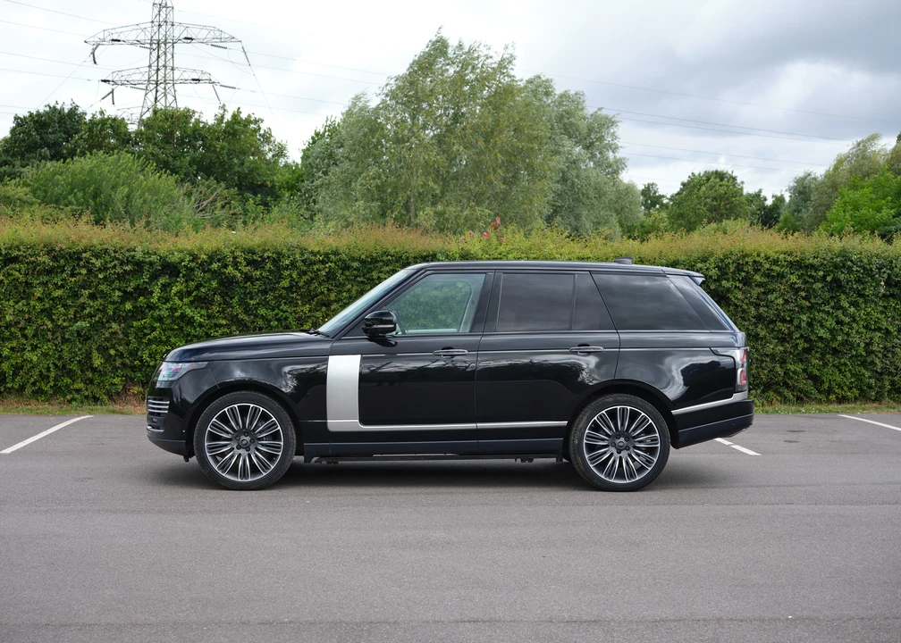 2019 Land Rover Range Rover L405 - Image 5 of 31