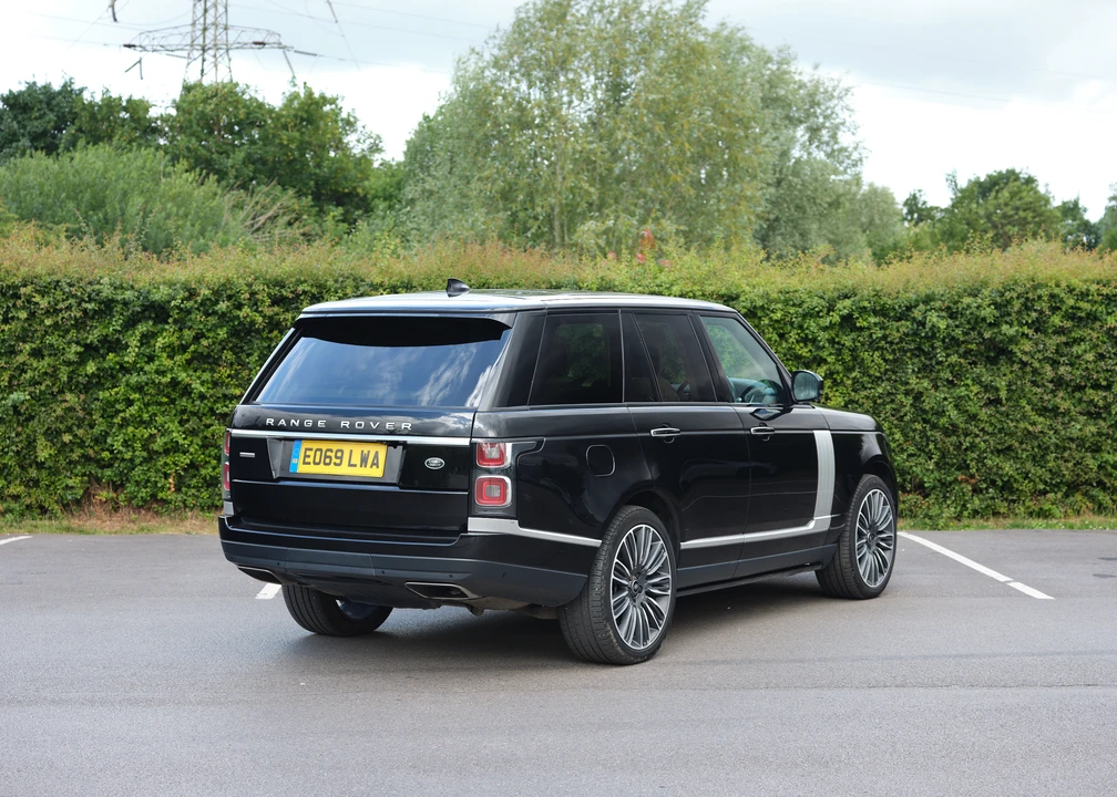 2019 Land Rover Range Rover L405 - Image 8 of 31