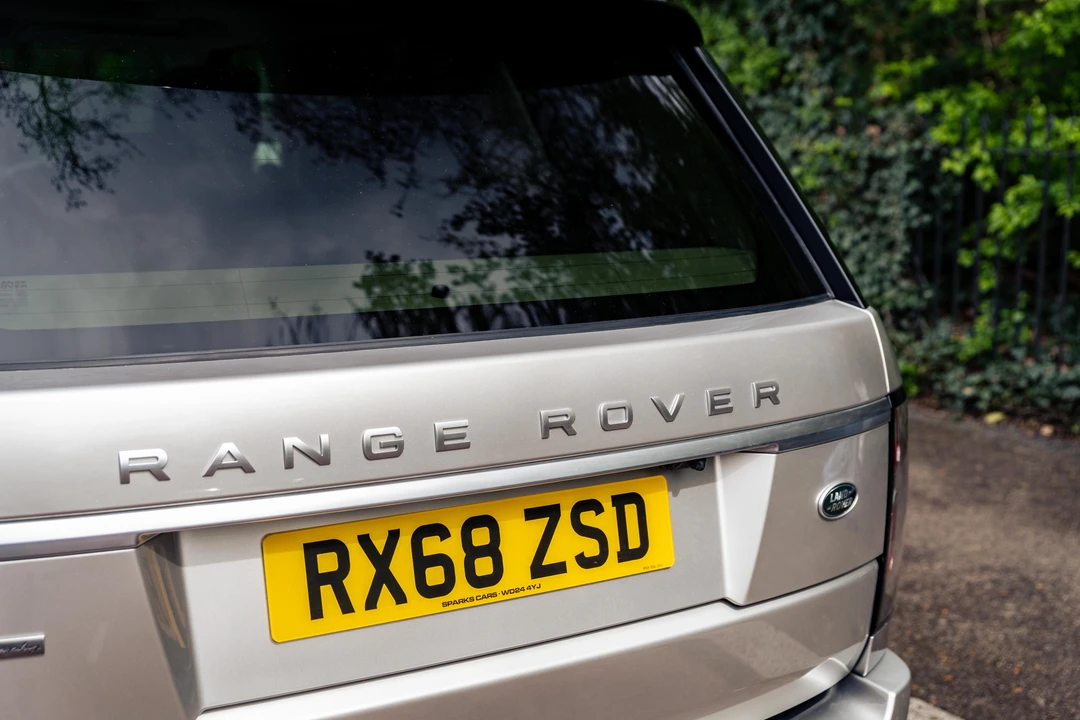 2019 Land Rover Range Rover L405 - Image 28 of 31