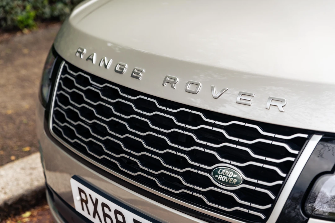 2019 Land Rover Range Rover L405 - Image 20 of 31