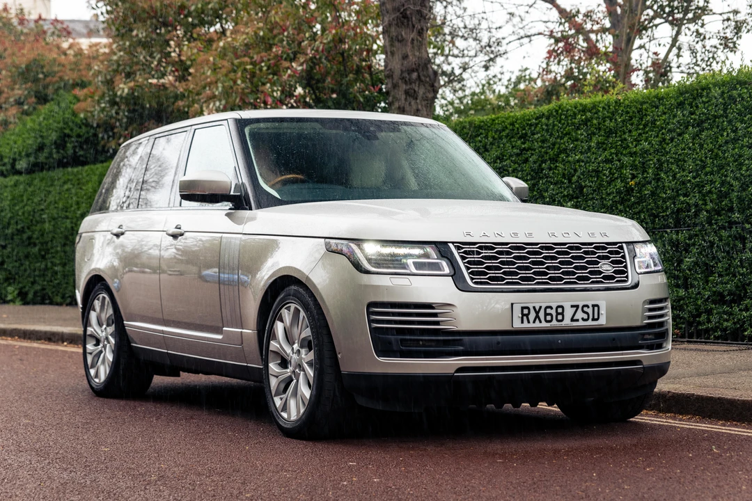 2019 Land Rover Range Rover L405 - Image 2 of 31