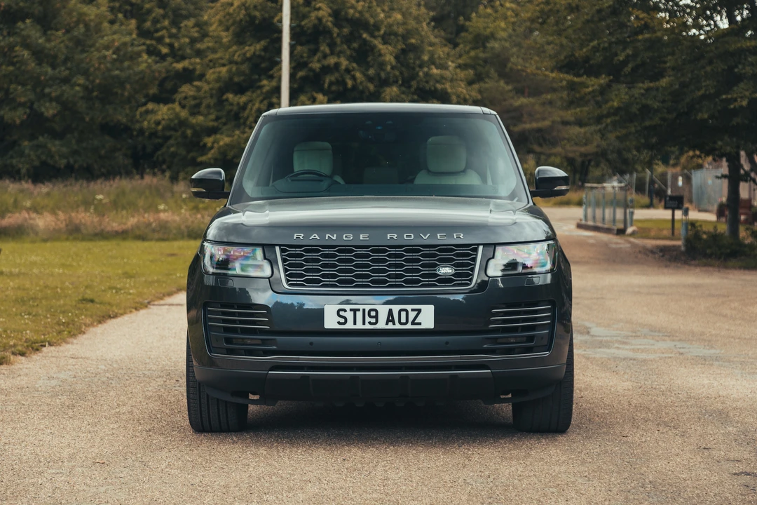 2019 Land Rover Range Rover L405 - Image 3 of 31