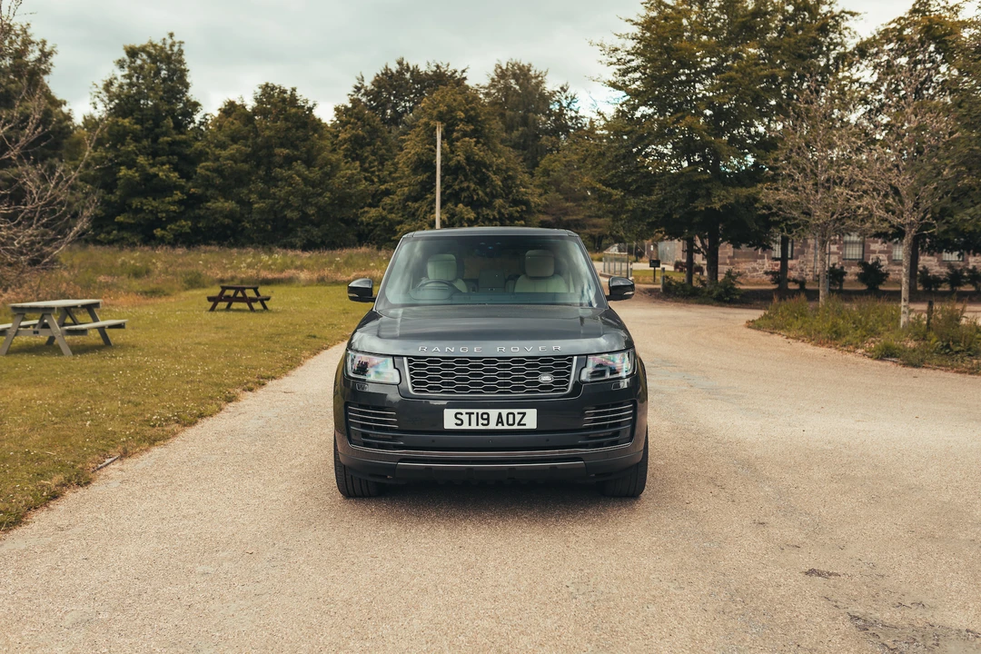 2019 Land Rover Range Rover L405 - Image 11 of 31