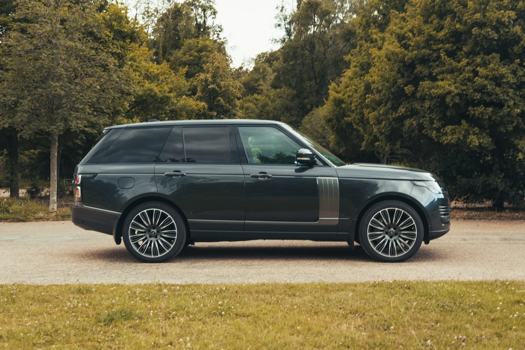 2019 Land Rover Range Rover L405 - Image 9 of 31