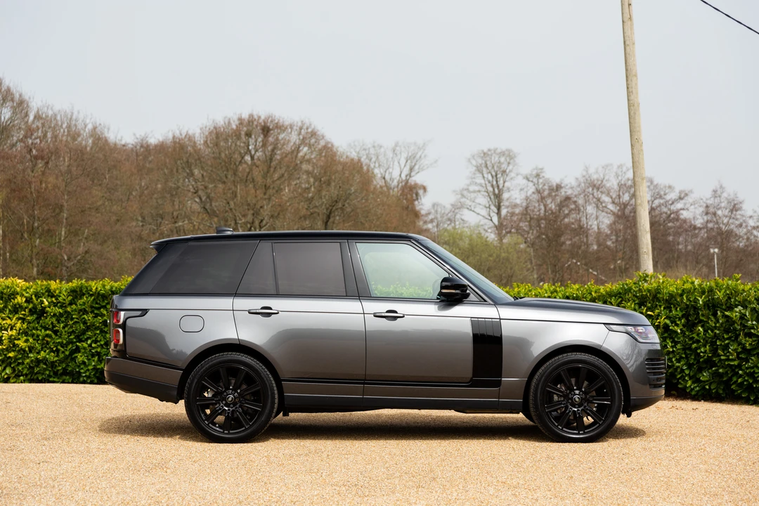 2019 Land Rover Range Rover L405 - Image 6 of 31