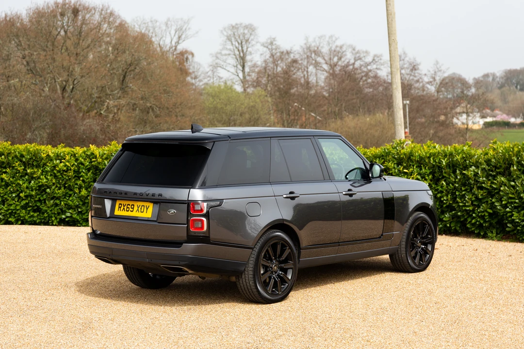 2019 Land Rover Range Rover L405 - Image 14 of 31