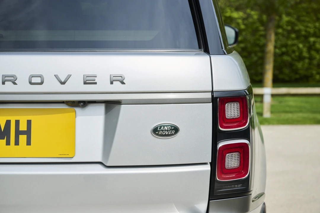 2019 Land Rover Range Rover L405 - Image 26 of 31