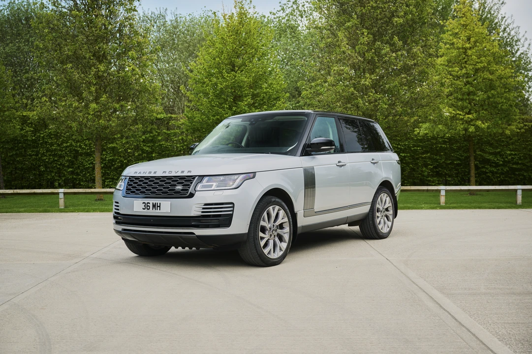 2019 Land Rover Range Rover L405 - Image 10 of 31