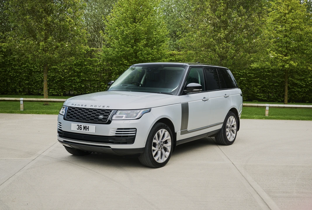 2019 Land Rover Range Rover L405 - Image 18 of 31