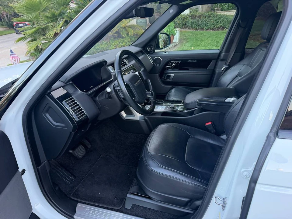 2019 Land Rover Range Rover L405 - Image 8 of 16