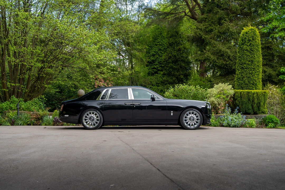 2019 Rolls-Royce Phantom VIII - Image 5 of 31