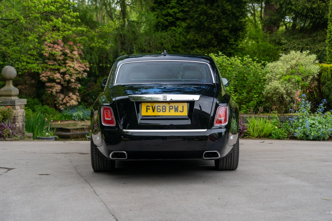 2019 Rolls-Royce Phantom VIII - Image 15 of 31