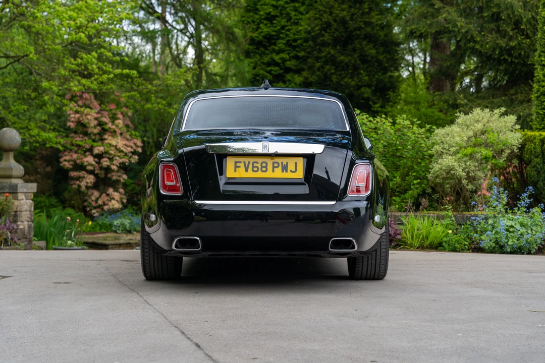 2019 Rolls-Royce Phantom VIII - Image 7 of 31
