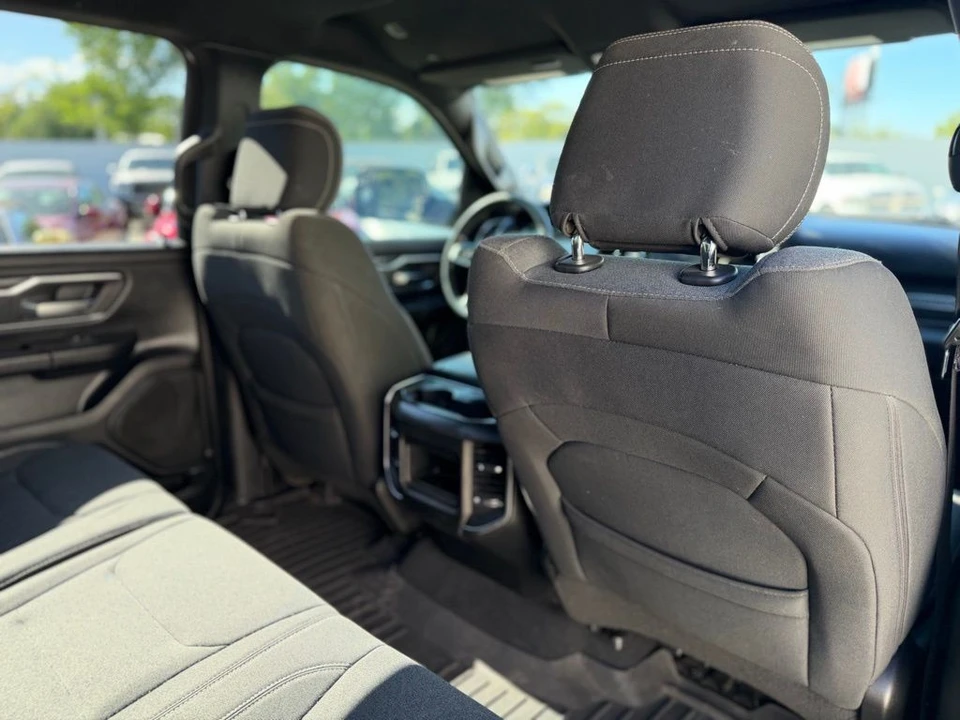 2019 Ram 1500 - Image 24 of 31