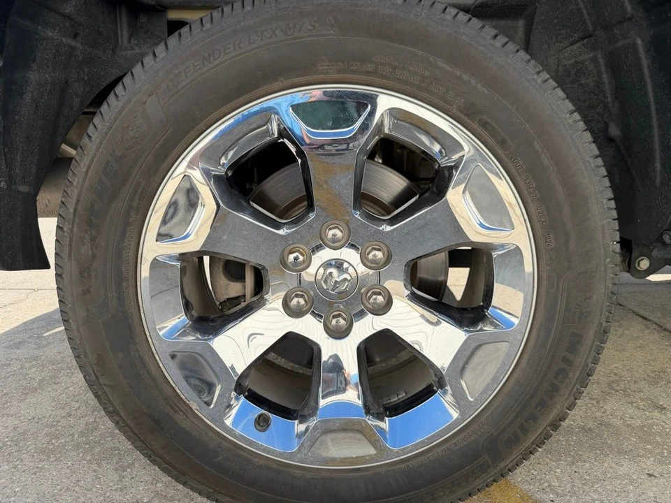 2019 Ram 1500 - Image 12 of 31