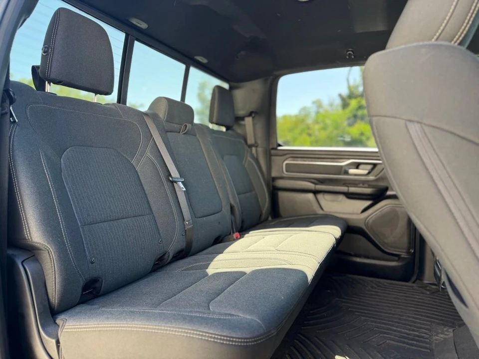 2019 Ram 1500 - Image 25 of 31