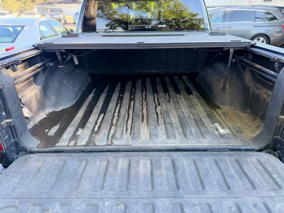2019 Ram 1500 - Image 9 of 31