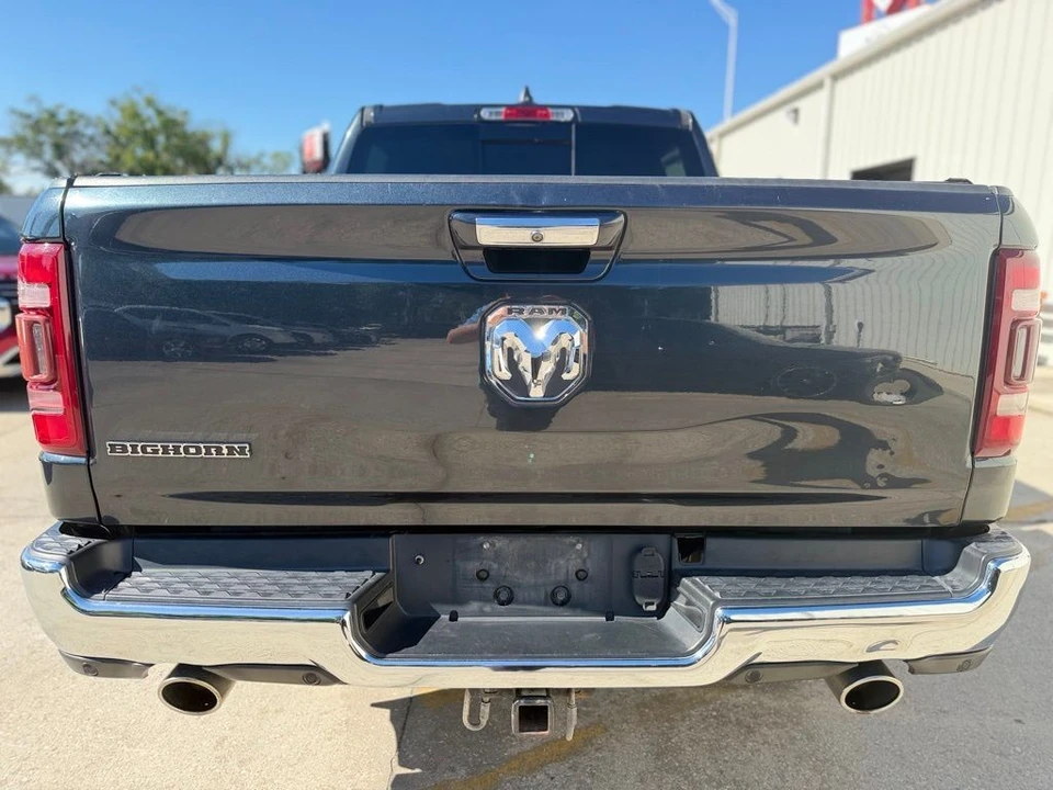 2019 Ram 1500 - Image 4 of 31