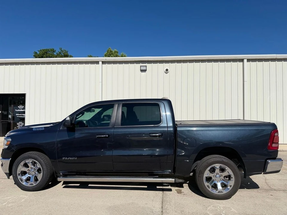 2019 Ram 1500 - Image 2 of 31