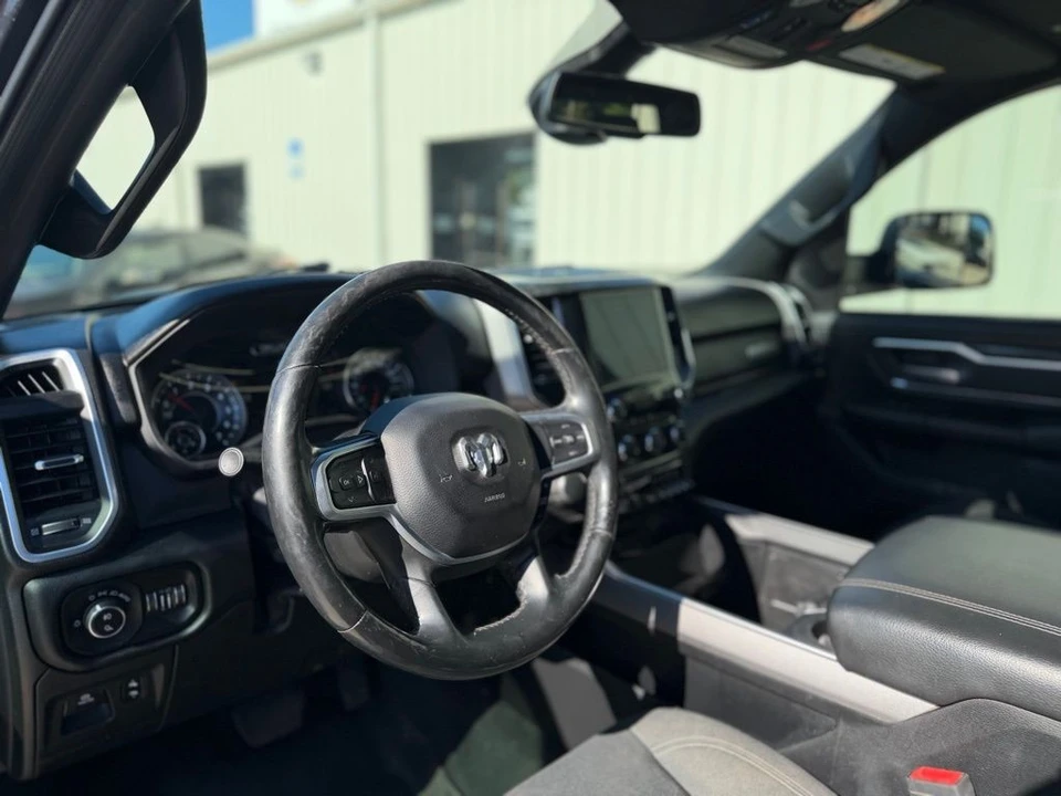 2019 Ram 1500 - Image 15 of 31
