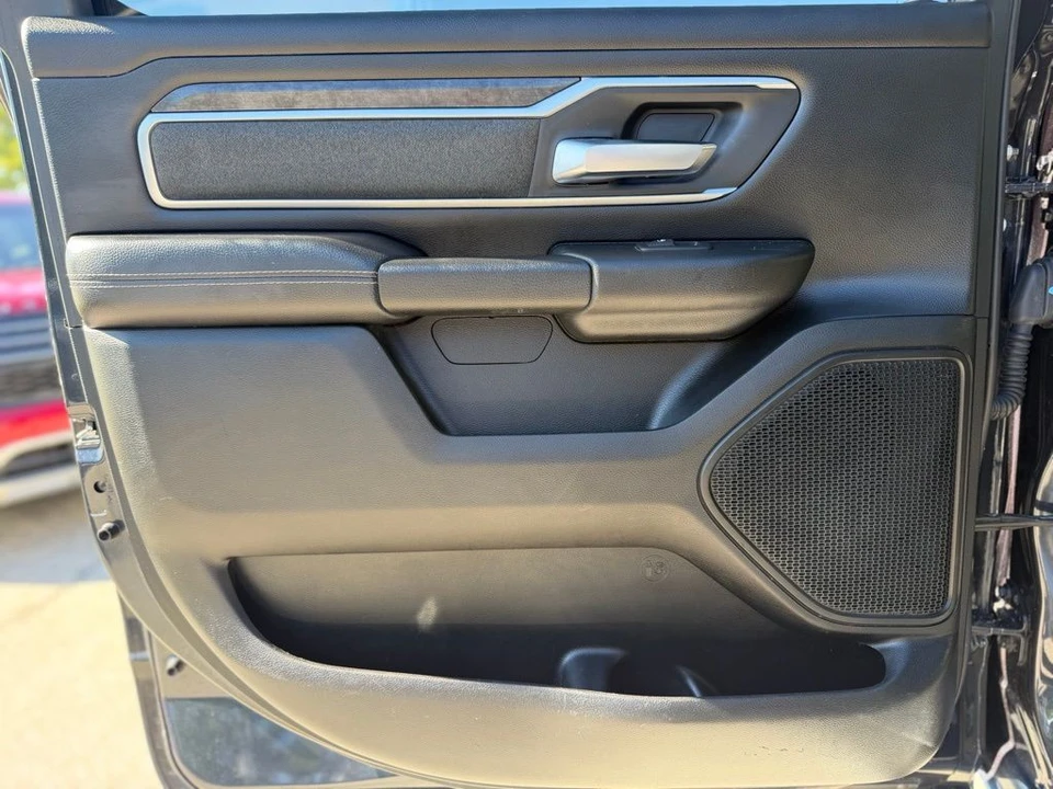 2019 Ram 1500 - Image 20 of 31