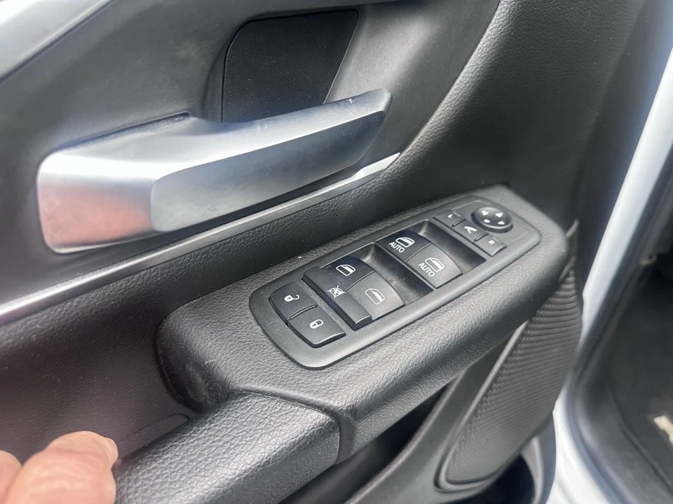 2019 Ram 1500 2nd Gen - Image 4 of 12