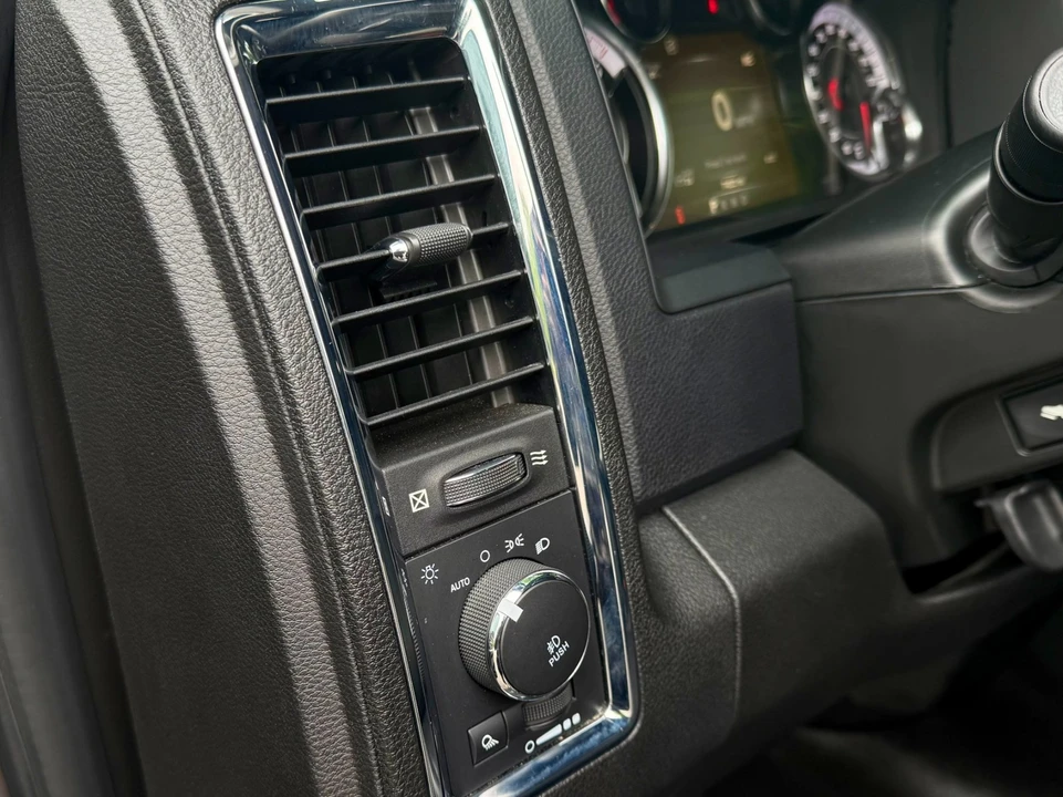 2019 Ram 1500 1st Gen - Image 18 of 31