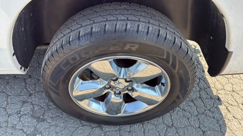 2019 Ram 1500 1st Gen - Image 9 of 12