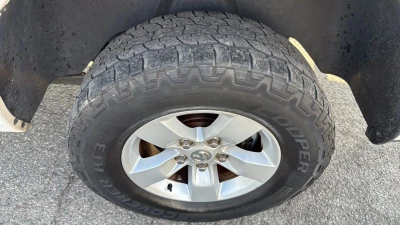 2019 Ram 1500 1st Gen - Image 9 of 12