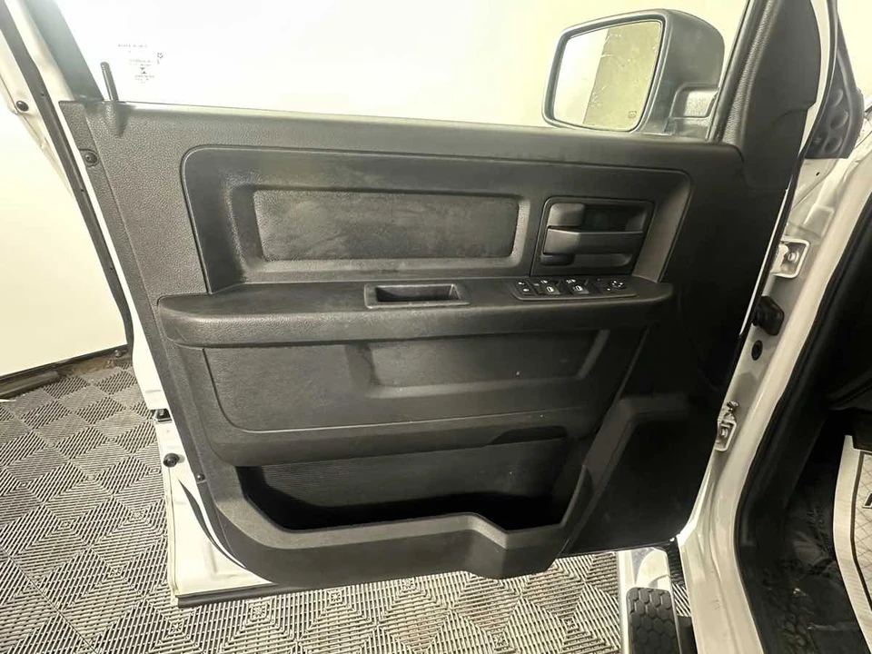 2019 Dodge Ram 4th Gen - Image 16 of 21