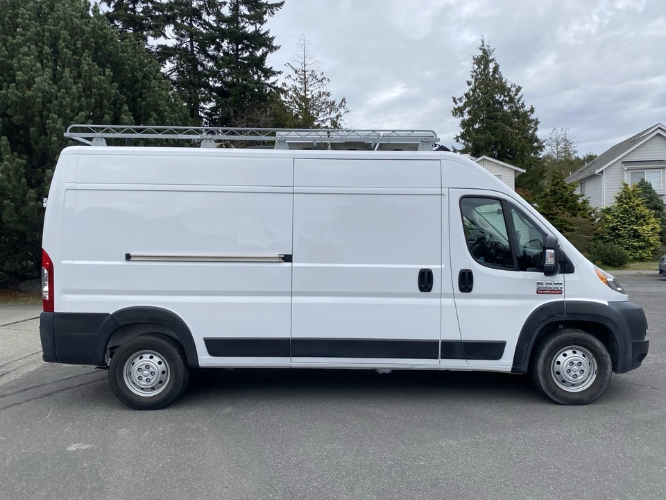 2019 Ram 2500 - Image 2 of 20
