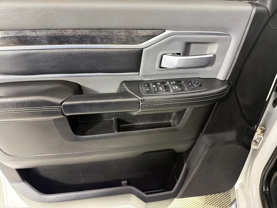 2019 Ram 2500 - Image 11 of 25
