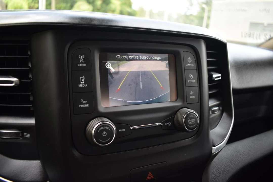2019 Ram 2500 - Image 14 of 20