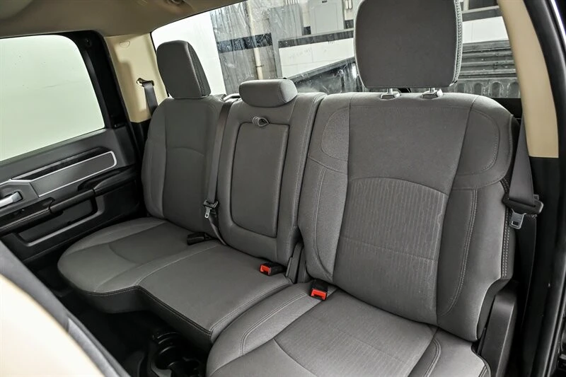 2019 Ram 2500 - Image 18 of 28