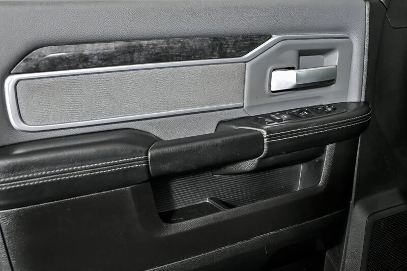 2019 Ram 2500 - Image 14 of 28