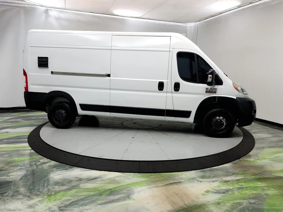2019 Ram 2500 - Image 4 of 31