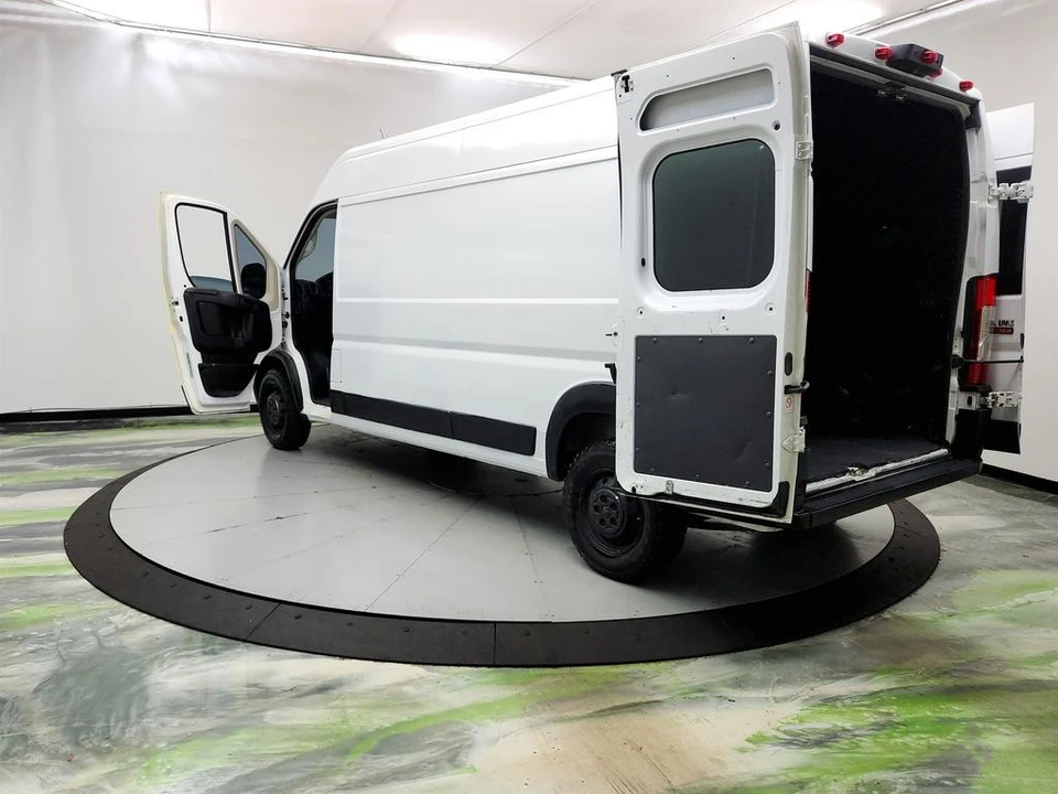 2019 Ram 2500 - Image 12 of 31
