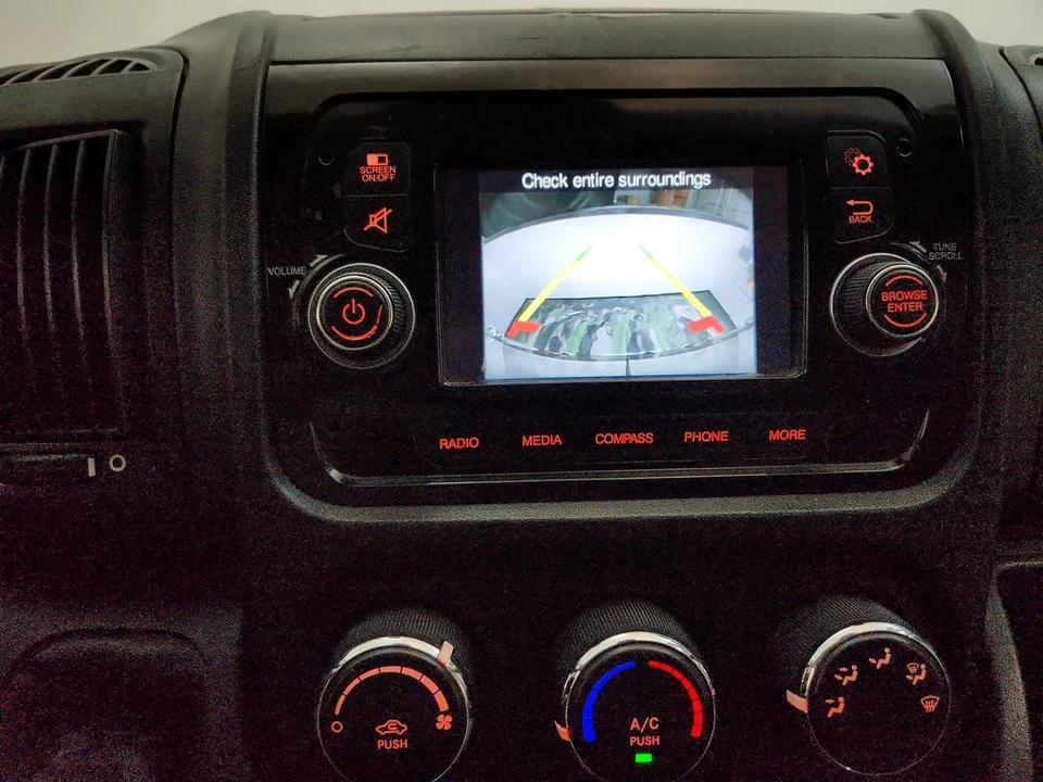 2019 Ram 2500 - Image 17 of 31