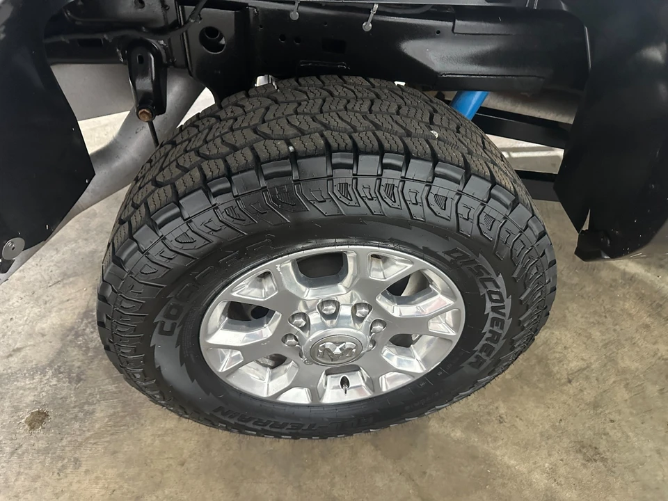 2019 Ram 2500 - Image 7 of 22