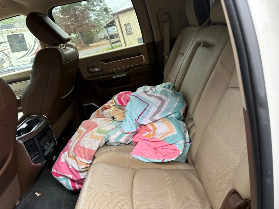 2019 Ram 2500 - Image 9 of 12