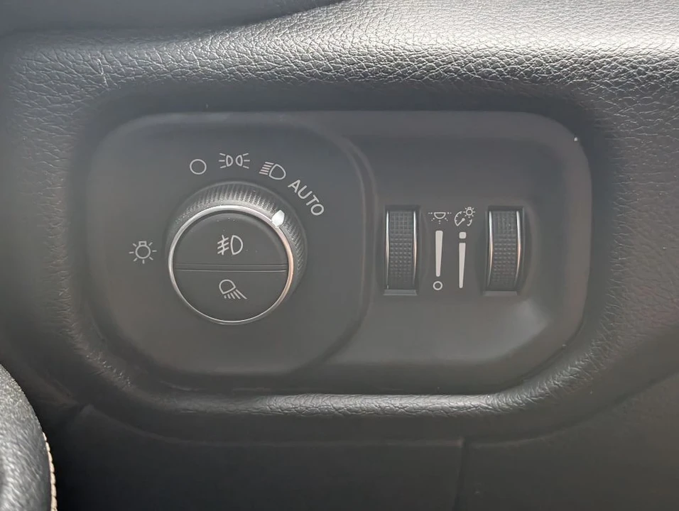 2019 Ram 2500 - Image 10 of 23
