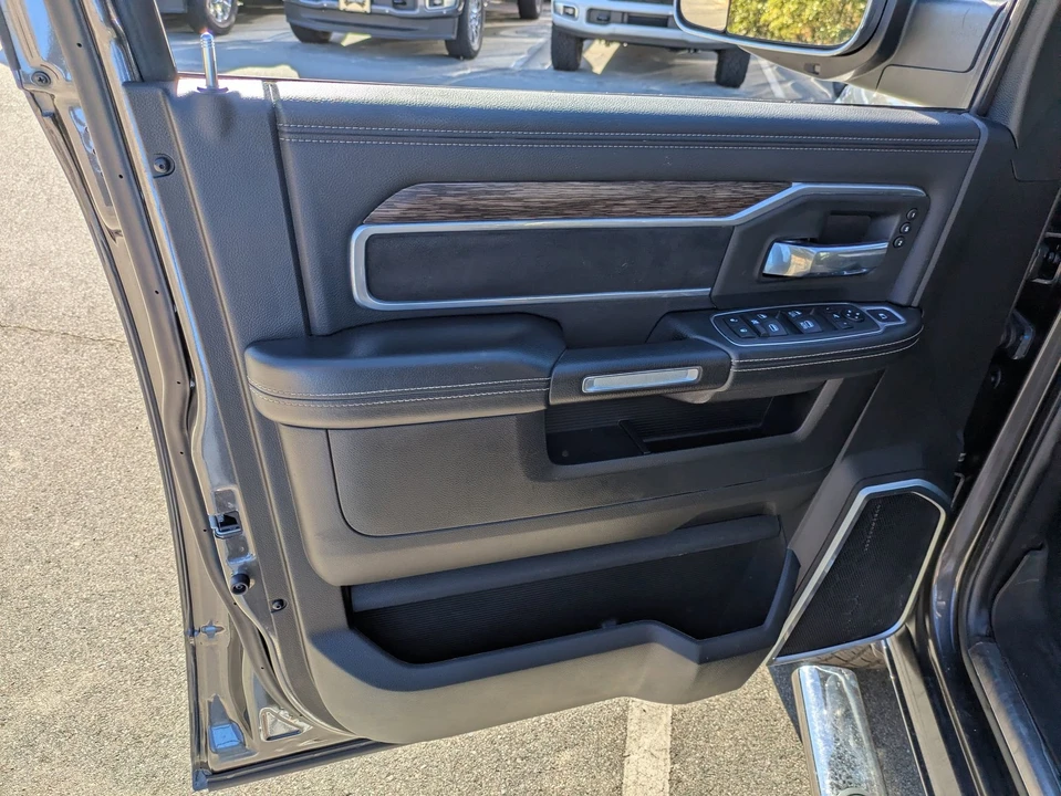 2019 Ram 2500 - Image 16 of 21