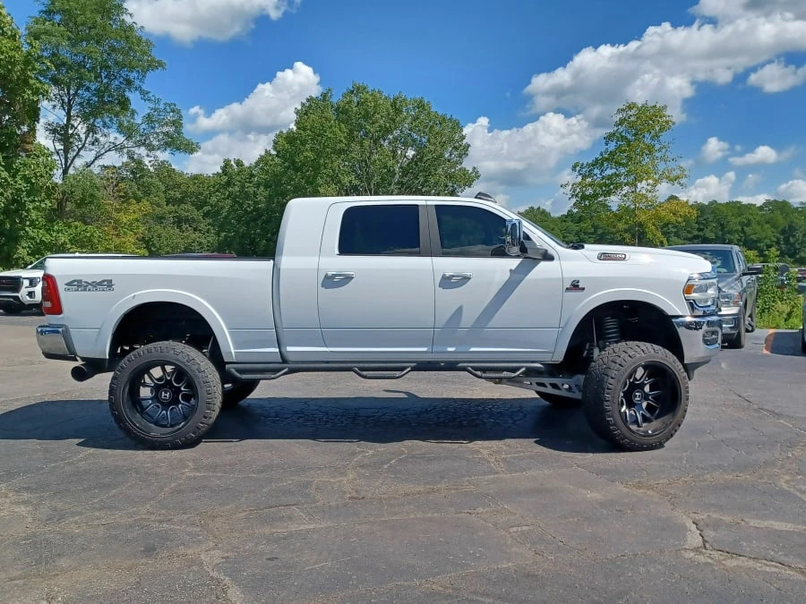 2019 Ram 2500 - Image 2 of 28
